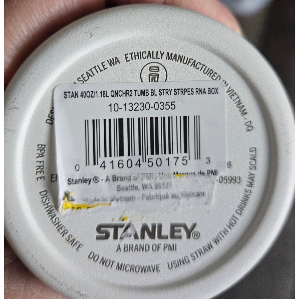 Stanley Quencher H2.0 FlowState 40oz Tumbler Blue Starry Stripes 10-13230-0355 - Picture 6 of 6